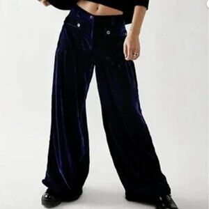 Free People Lotus Velvet Navy Blue Pants Bohemian Size 24
